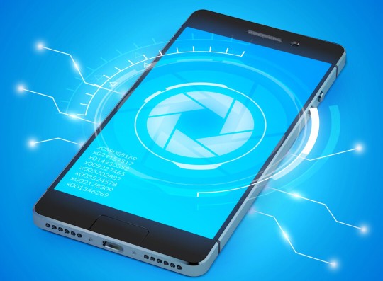 PF abre celular de Vorcaro