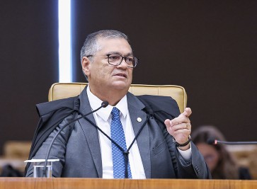 Juízes defendem penduricalhos