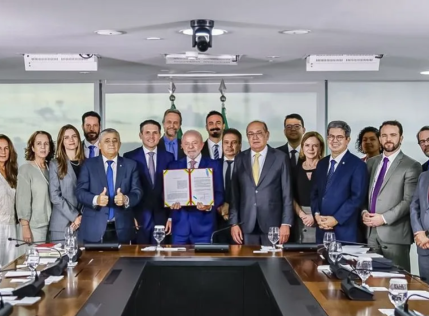 Lula sanciona projeto anti-facção