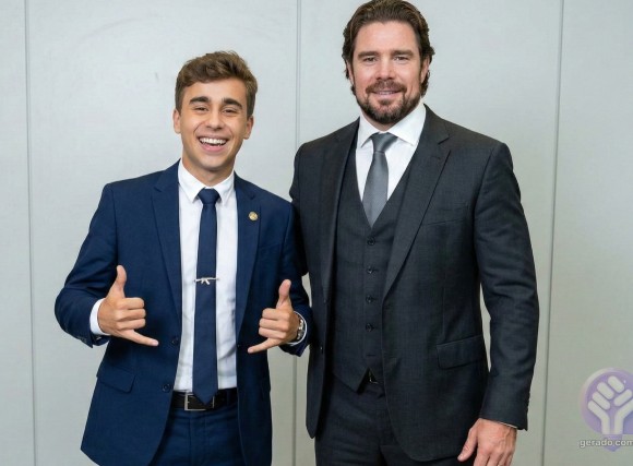 Nikolas Ferreira Banco Master jatinho