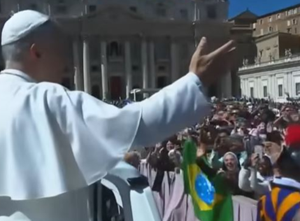 papa pede paz