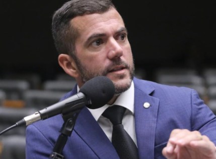 Carlos Jordy inelegível