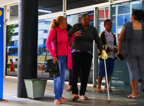 Fila do INSS cai