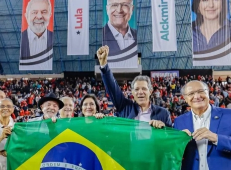 Esquerda lança candidaturas