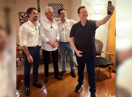 crise Flávio Bolsonaro