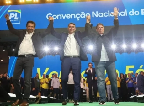Flávio Bolsonaro Interpol