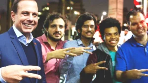quem é Renan Santos