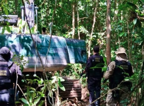 PF combate garimpo terra indígena