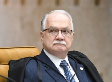 Mendonça acelera contra Moraes