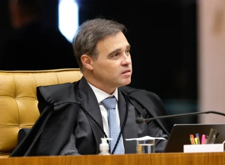 vazamento protege Flávio