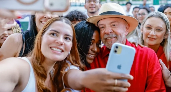 Lula 3 reeleito