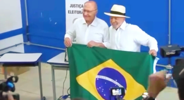 Lula vota