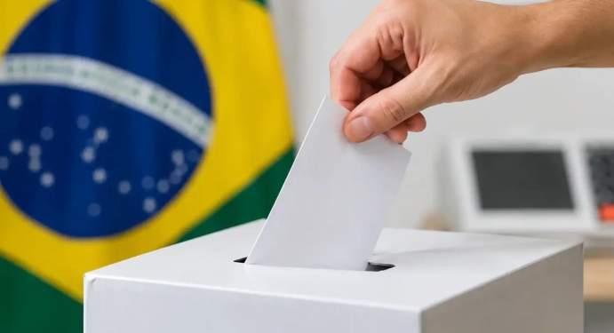 Por que existe voto obrigatório no Brasil?